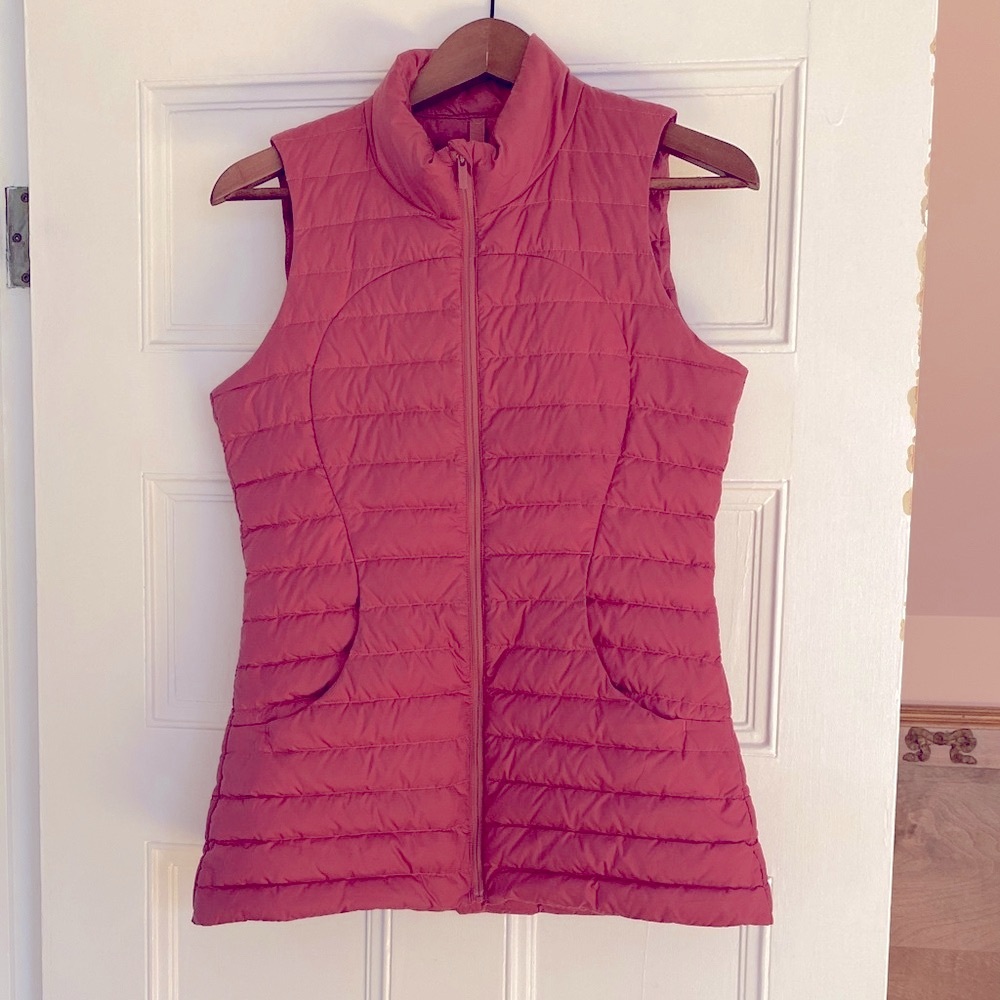 LULULEMON ATHLETICA Quilted down filled Vest - pink SIZE 6 (offers welcome 🎊🎉 💛